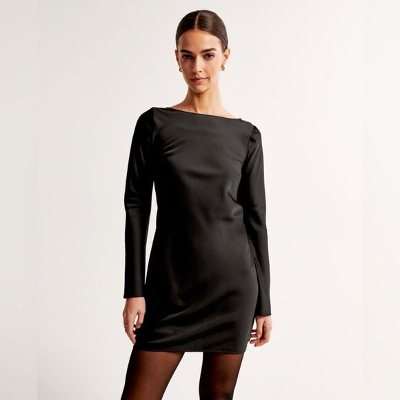 Abercrombie&Fitch open back black mini dress - Picture 6 of 6